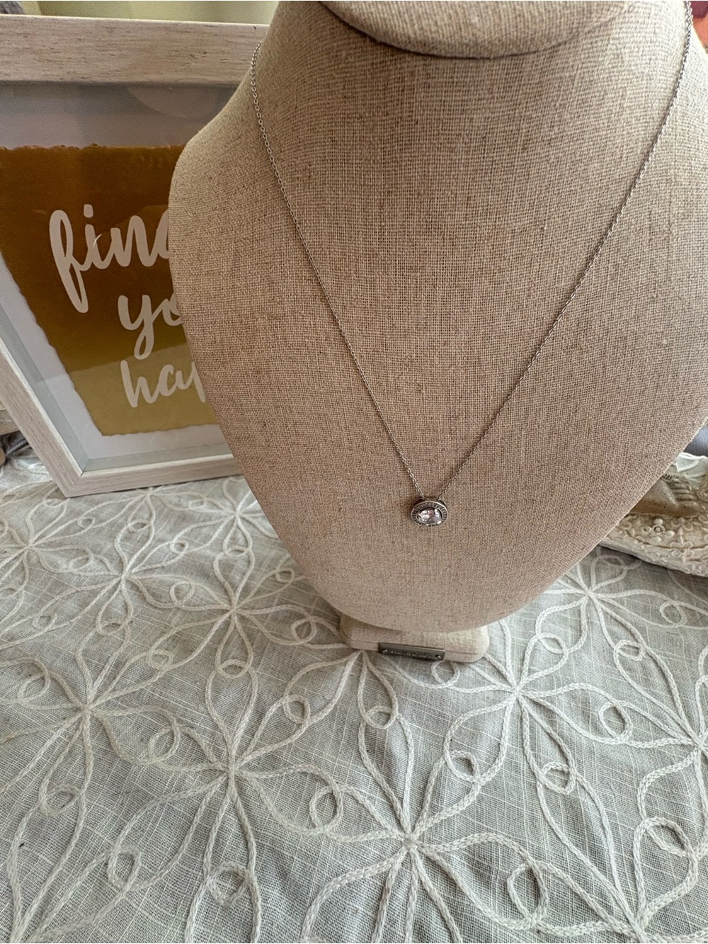925 Sterling Silver Halo CZ Solitaire Necklace | Round Pendant